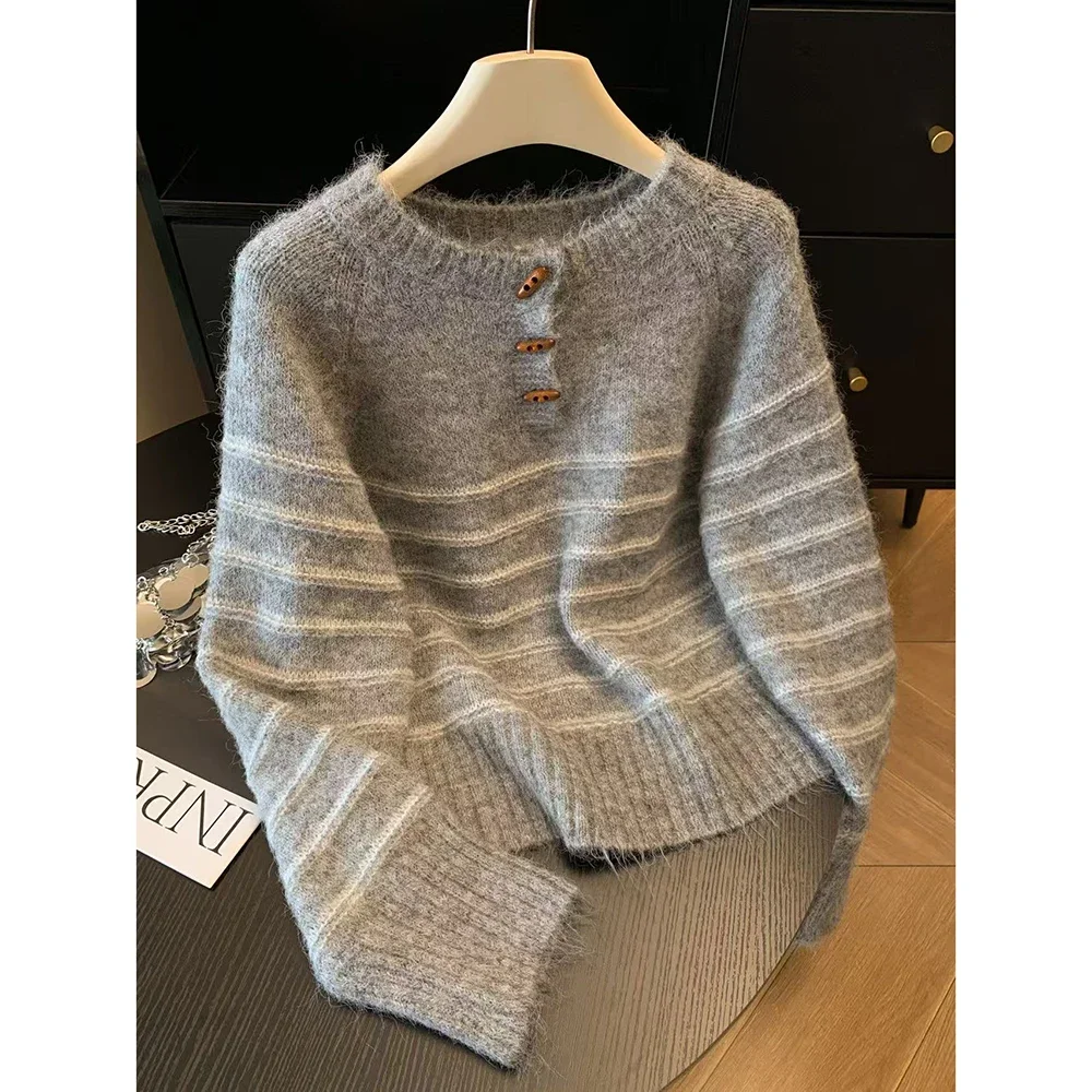 Женский полосатый свитер из ше – обзор и цена Embroidery Shirt